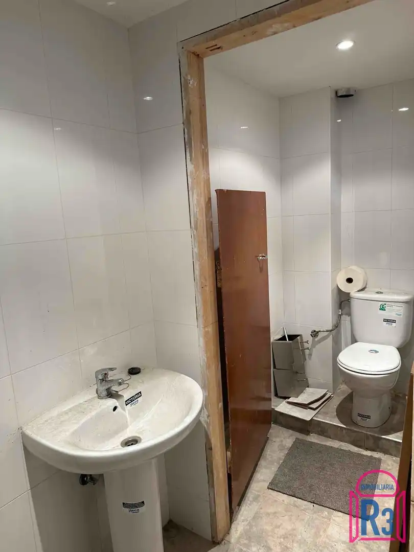 Local comercial en venda a Conde Luna, imagen 6