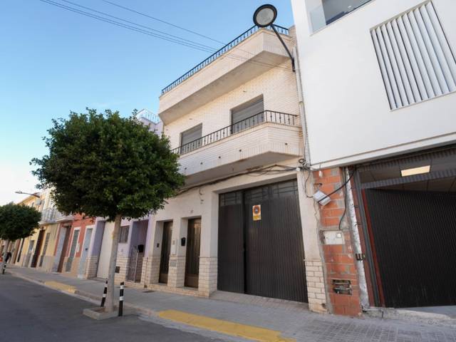 Casa-chalet en Venta en Real