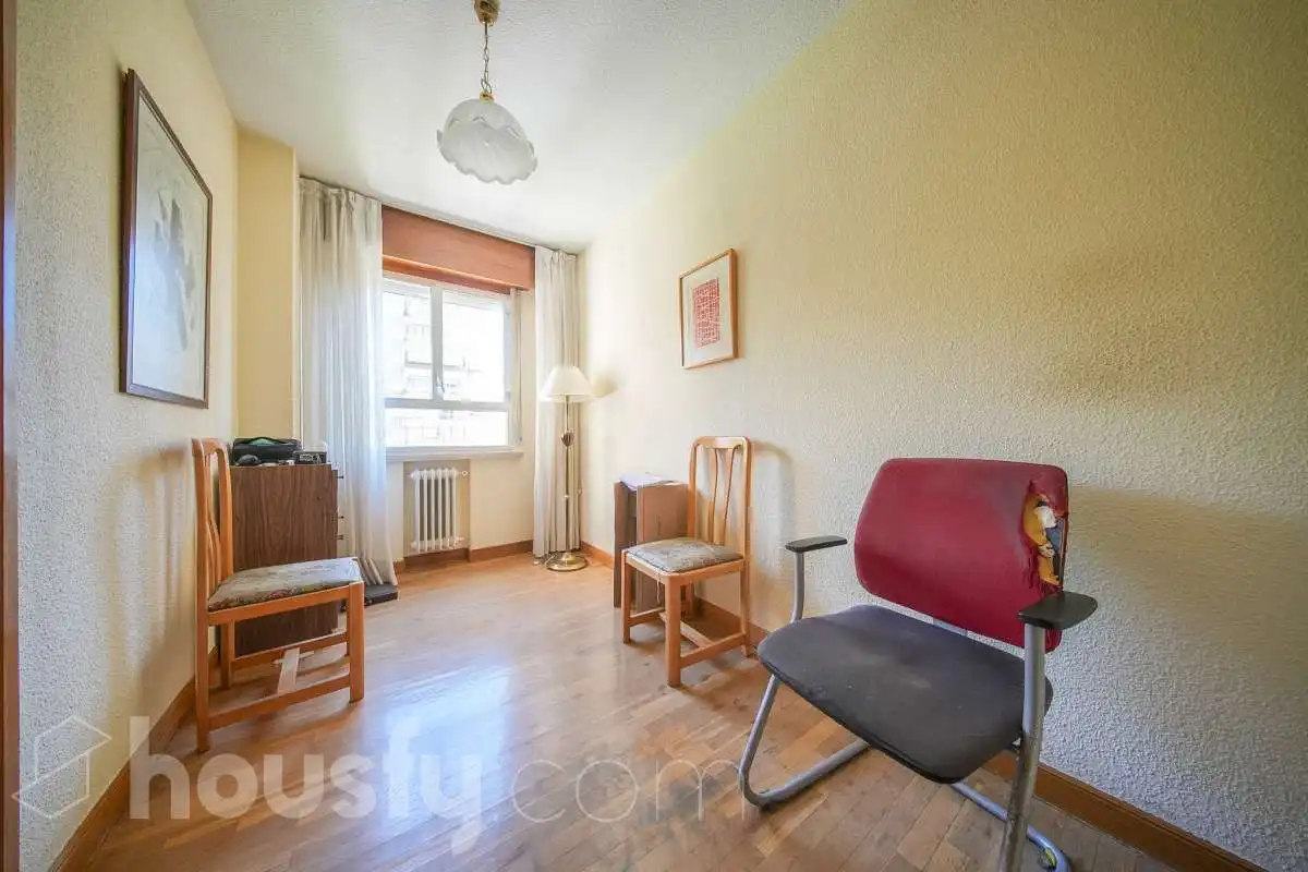 Habitación de Piso en venta en Madrid con Aire acondicionado, Calefacción y Jardín privado