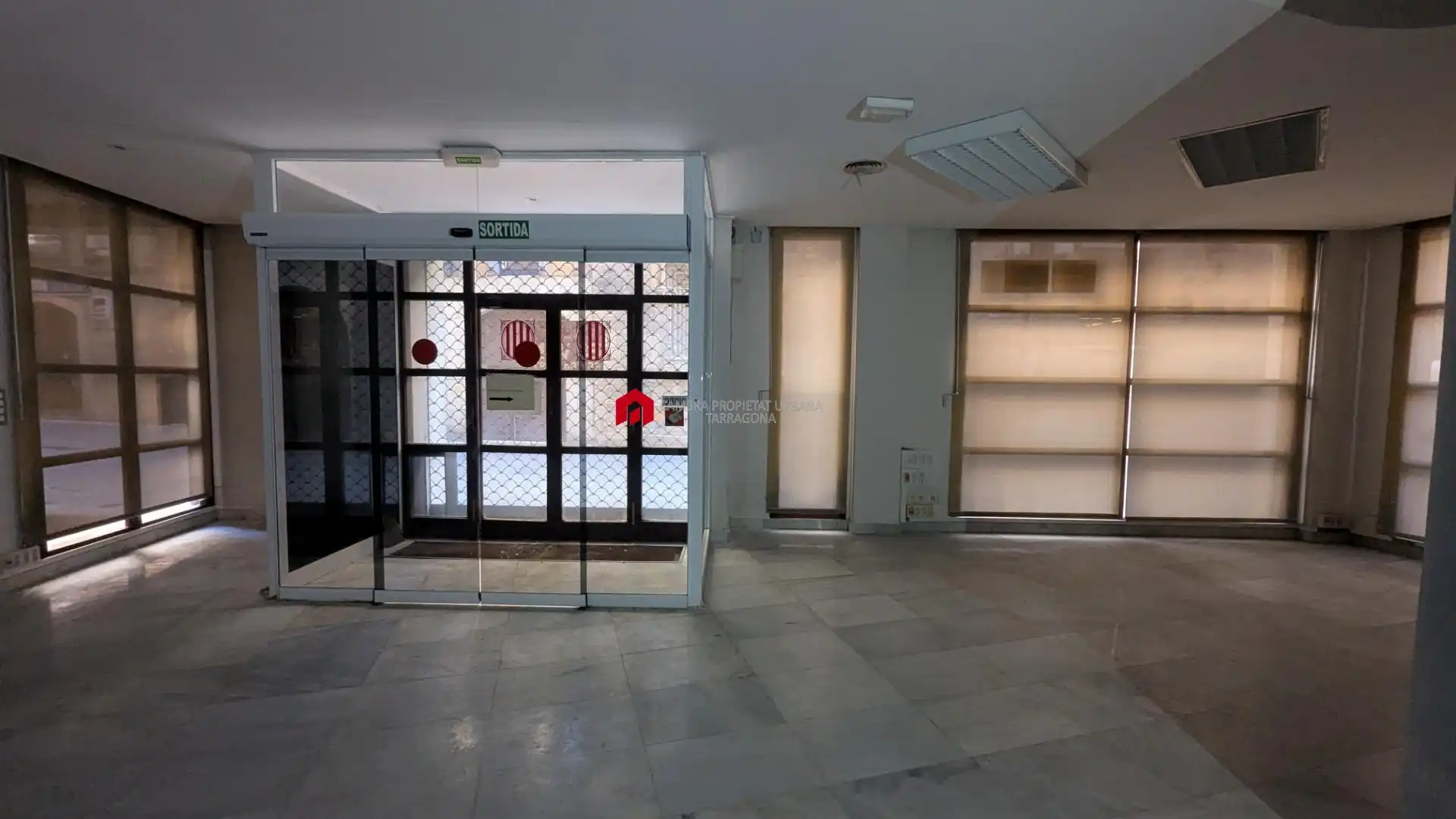 Local comercial en venda a Calle DE LA ROSA 11, imagen 6