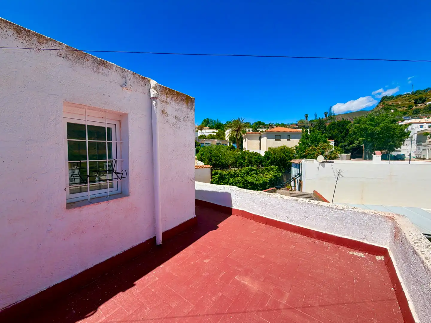 Vista exterior de Casa o xalet en venda en Canjáyar amb Aire condicionat, Terrassa i Traster
