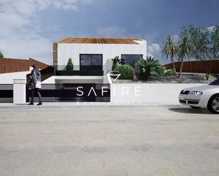 Vista exterior de Casa o xalet en venda en Sils amb Calefacció, Jardí privat i Terrassa