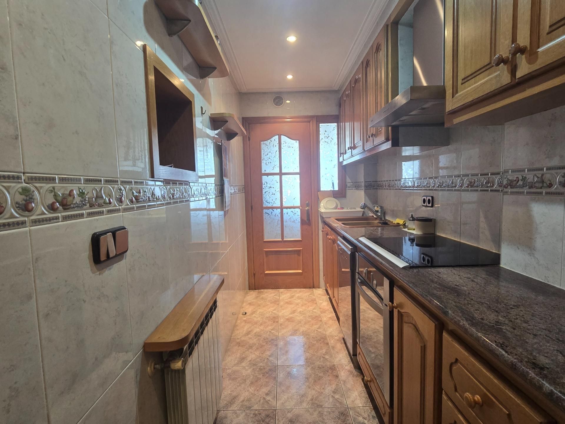 Kitchen of Attic for sale in Girona Capital  with Air Conditioner, Heating and Parquet flooring