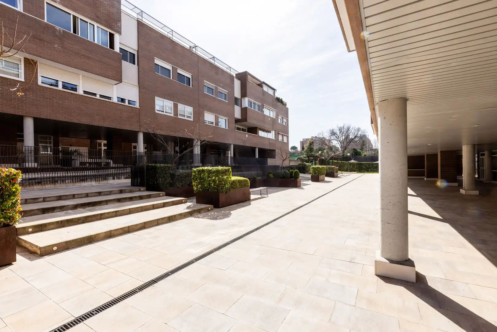 Vista exterior de Ático en venta en Las Rozas de Madrid con Aire acondicionado, Calefacción y Terraza