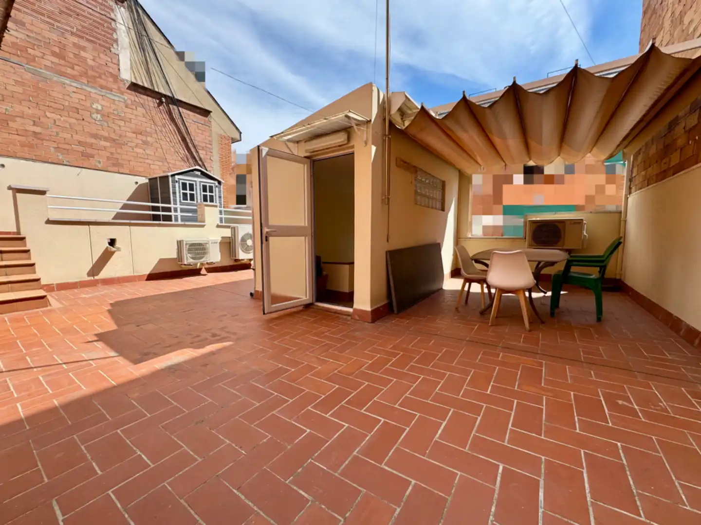 Terraza de Piso en venta en Sant Boi de Llobregat con Aire acondicionado, Terraza y Trastero