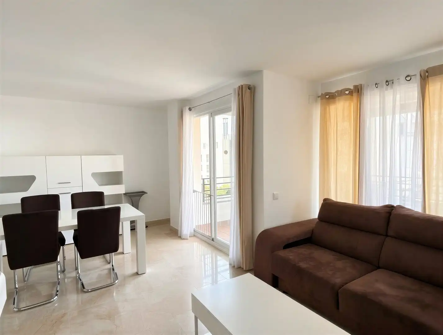 Wohnzimmer von Wohnungen zum Verkauf in  Palma de Mallorca mit Klimaanlage, Heizung und Terrasse