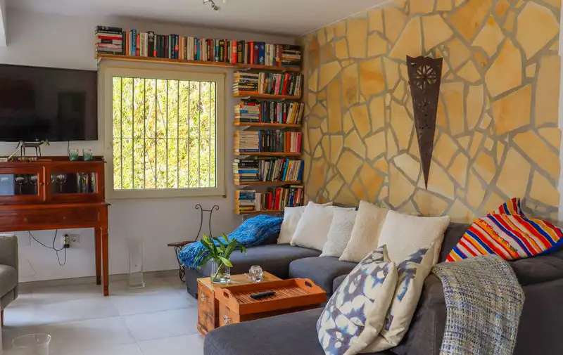 Chalet en venta en Nueva, imagen 2