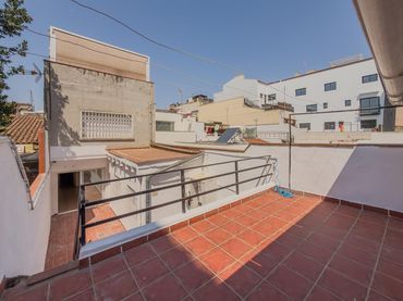 Baixos en venda a Calle del Concili Egarenc