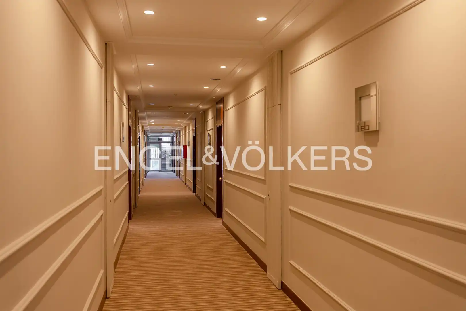 Flat for rent in Madrid  with Air Conditioner, Heating and Terrace