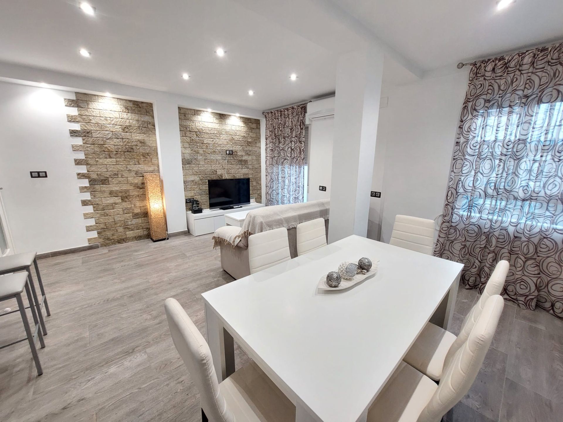 Pis en venda a Hermano Luján, Sagunto - Edisol , Levante