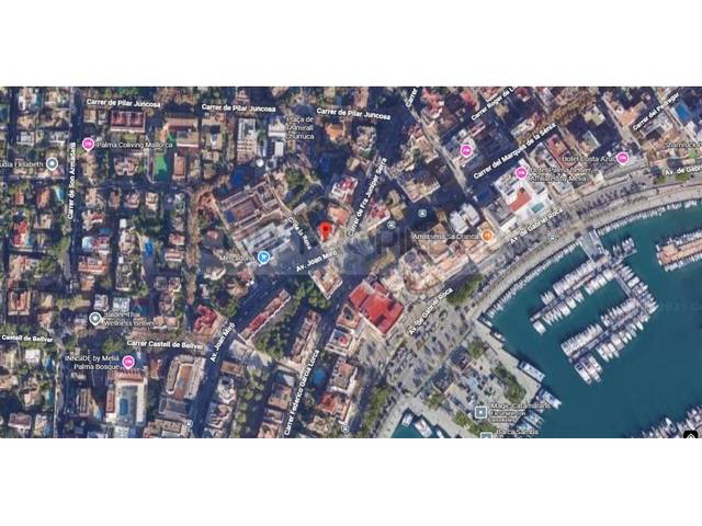 Garaje en Venta en Son Armadans