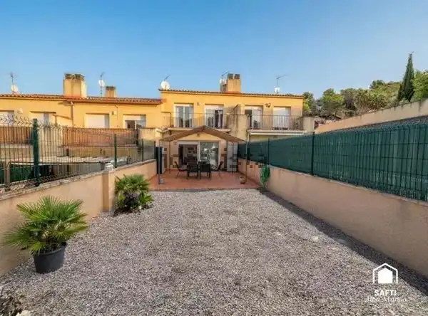 Casa a schiera con piscina in vendita a Olivella, imagen 3