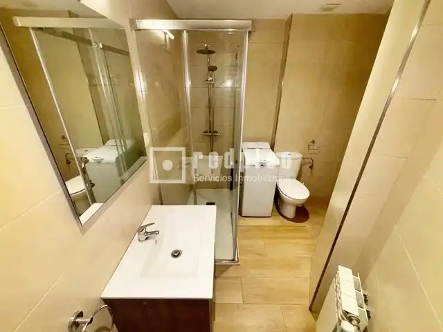 Baño de Piso en venta en Guadalajara con Calefacción