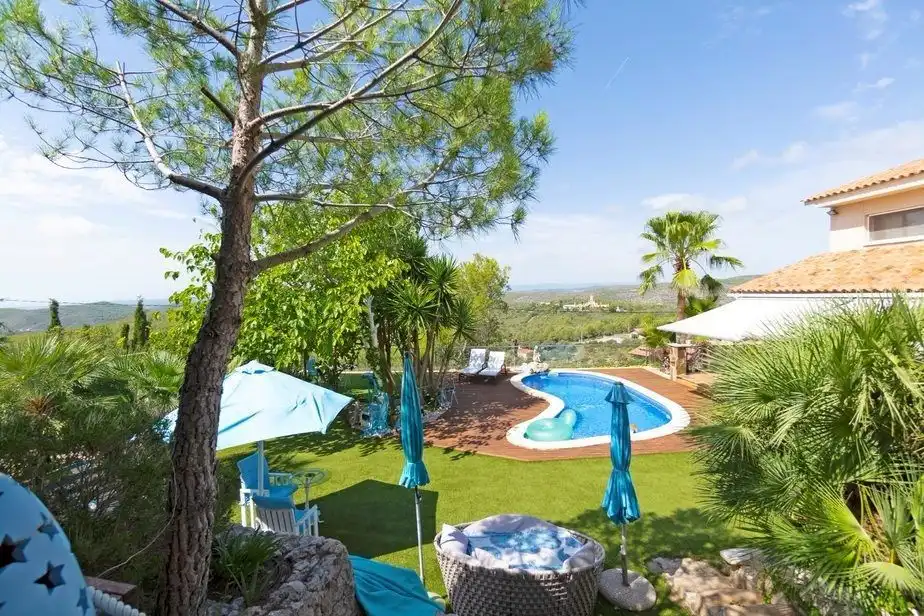 Piscina de Casa o xalet de lloguer amb opció a compra en Olivella amb Aire condicionat, Calefacció i Jardí privat