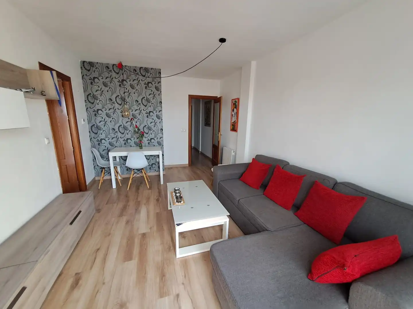 Sala d'estar de Apartament en venda en La Zubia amb Aire condicionat, Calefacció i Terrassa