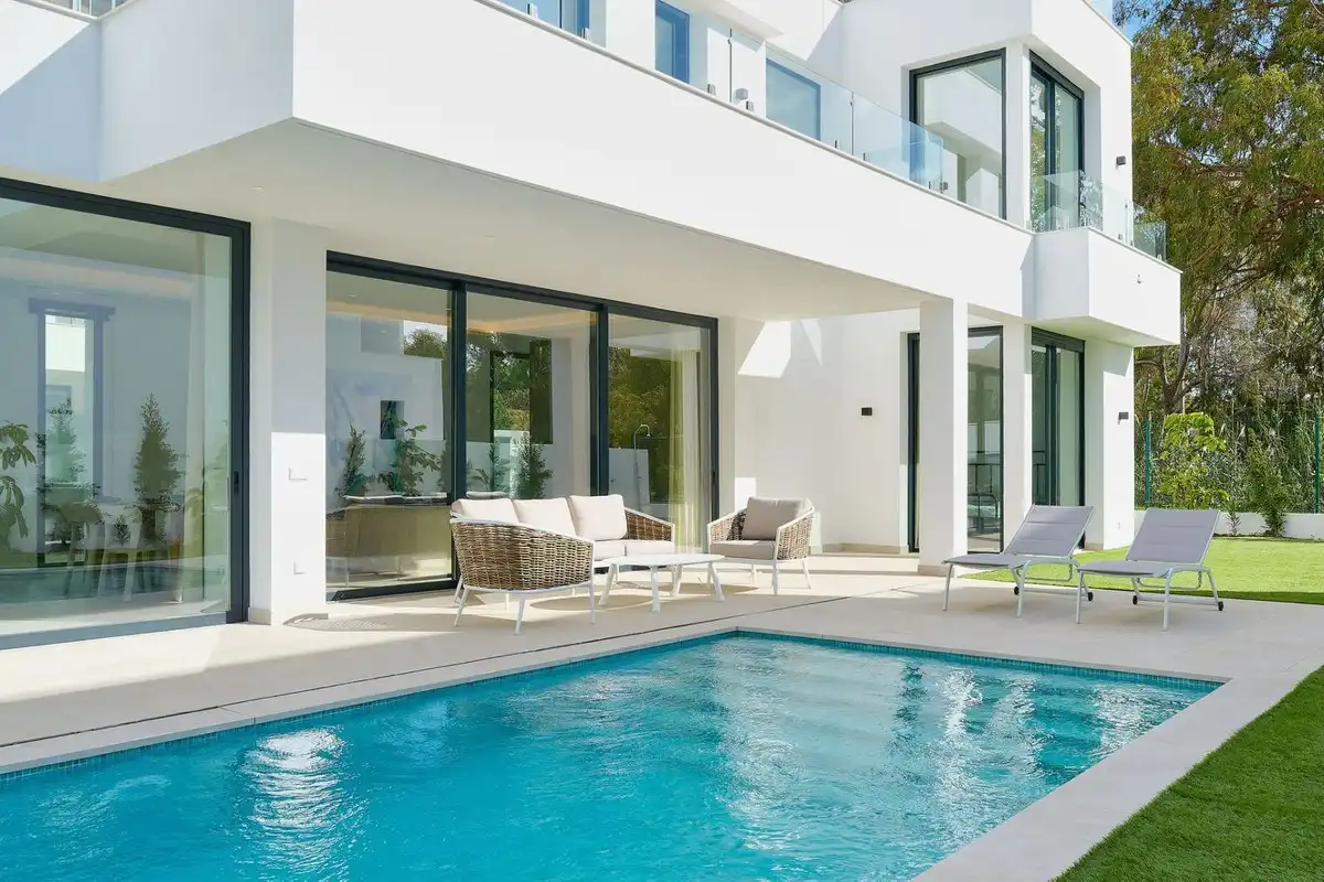 Villa mit Pool zum Verkauf in Benamara - Atalaya