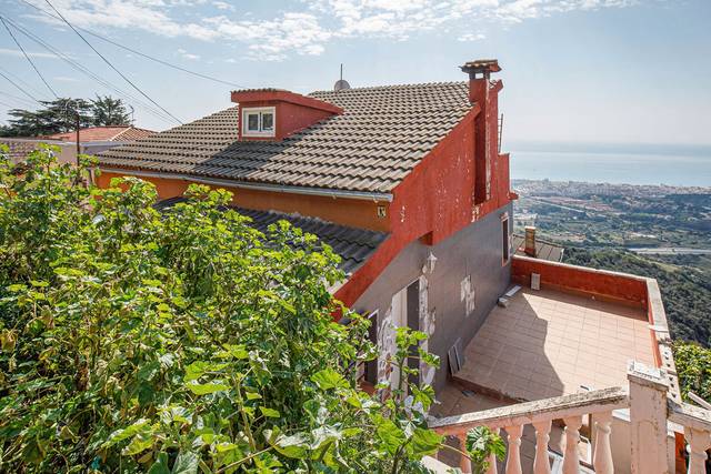 Casa-chalet en Venta en C/ Blanes en Can Carreras - Montessol