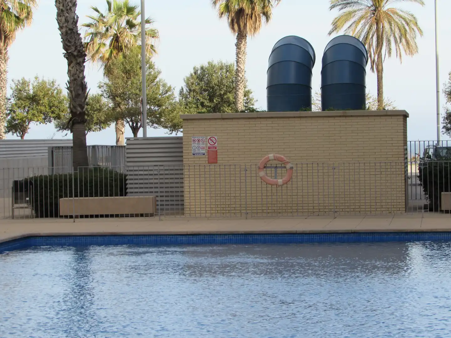 Piscina de Dúplex en venda en Badalona amb Aire condicionat, Calefacció i Parquet