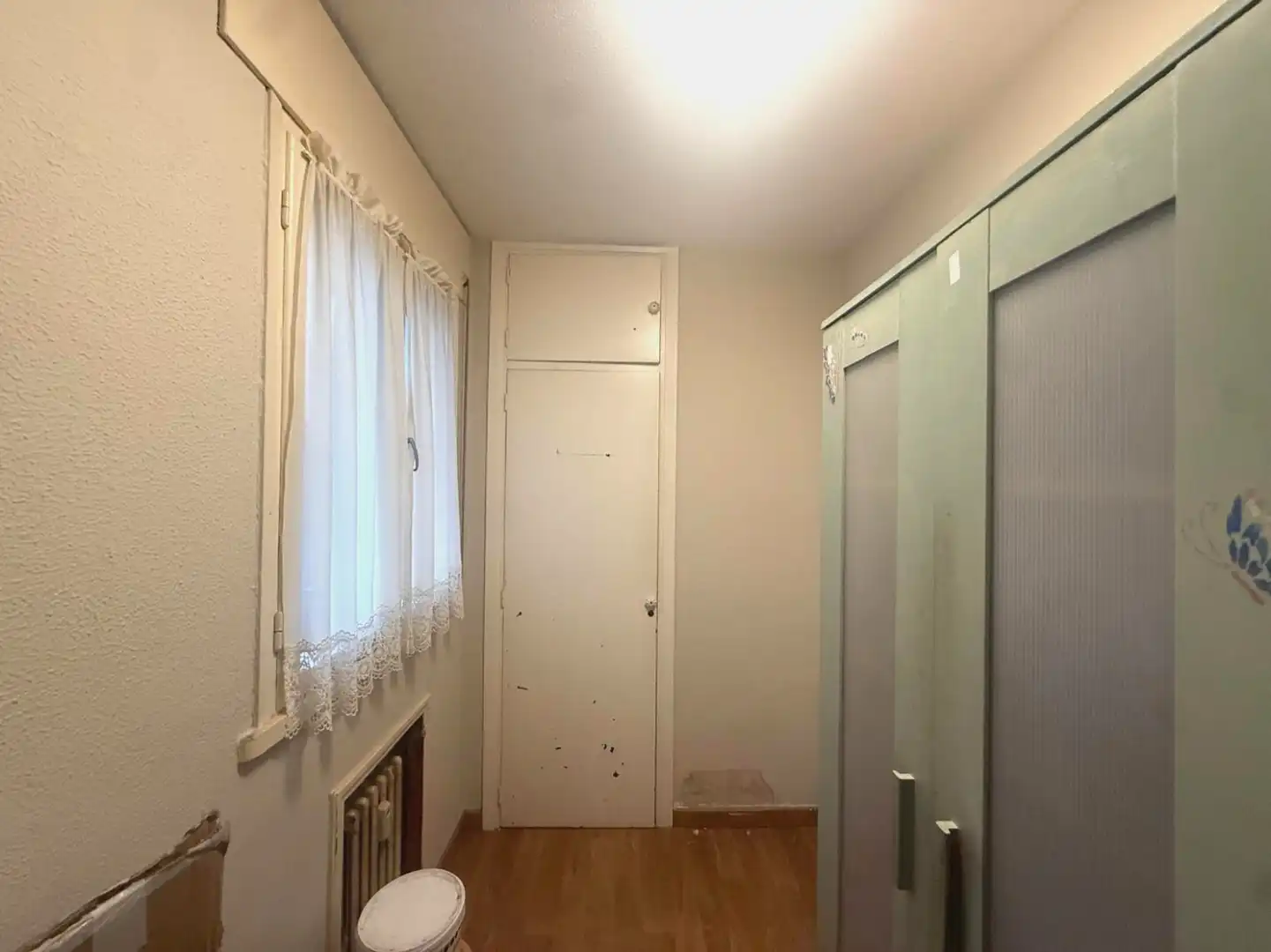 Piso en venta en Avilés con Calefacción, Parquet y Terraza