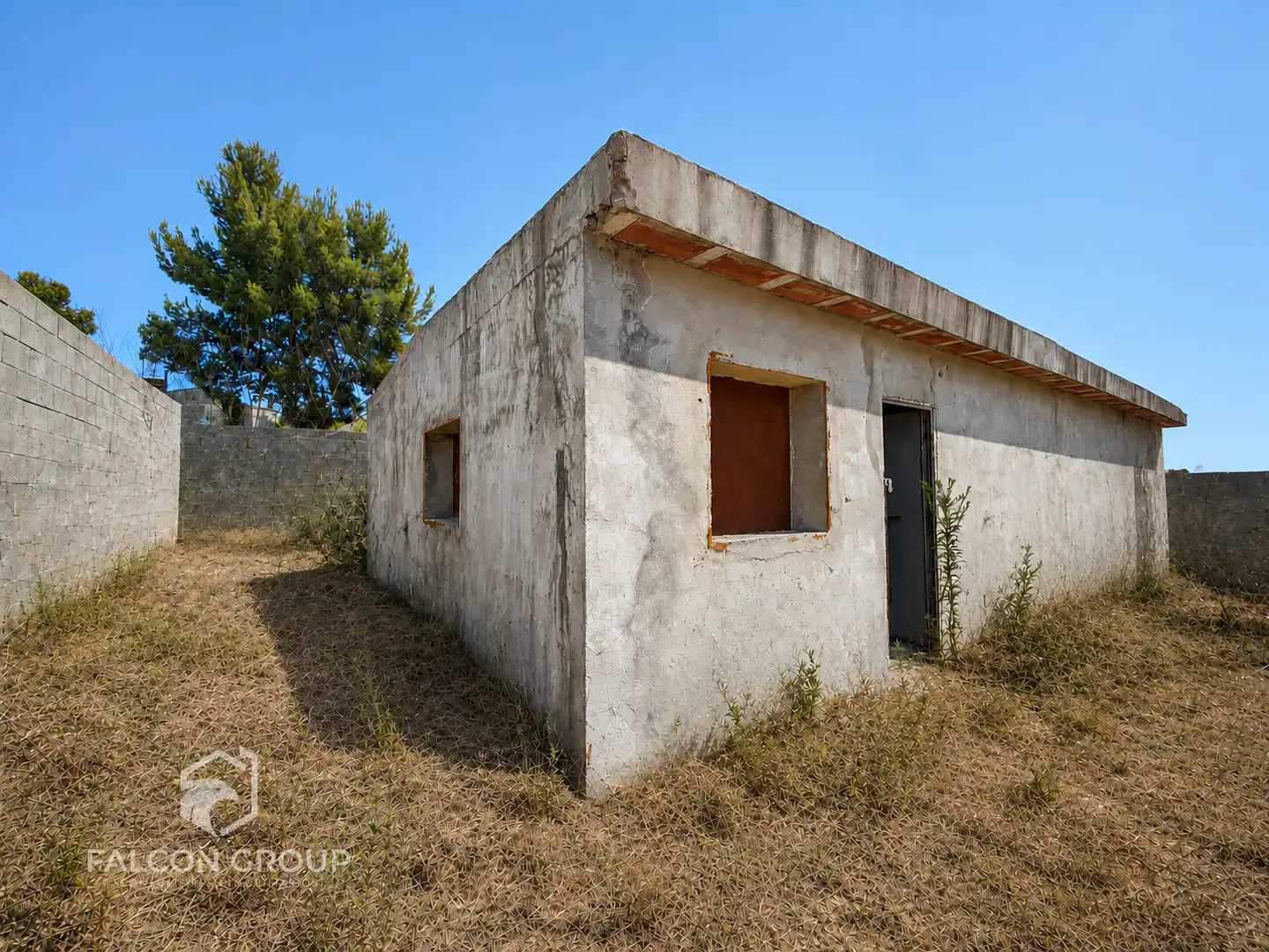 Exterior view of Houses for sale in El Vendrell  with Private garden