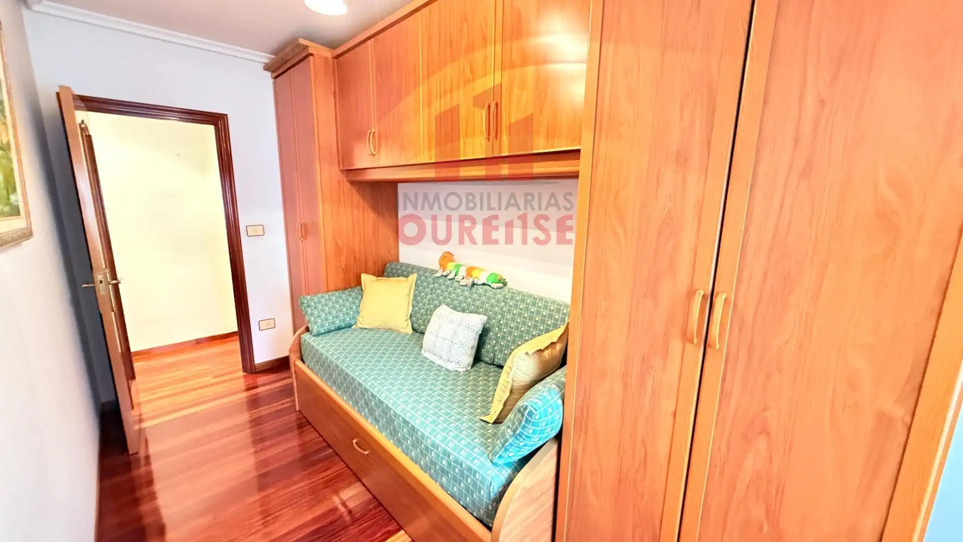 Bedroom of Flat for rent in Ourense Capital   with Furnished
