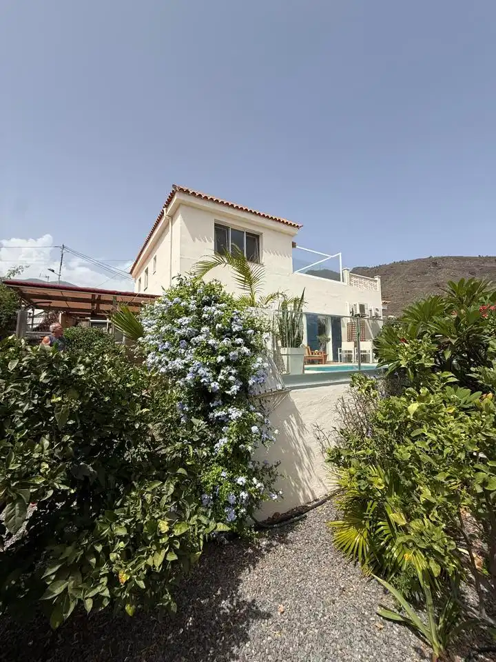 House with pool for sale in Camino la Medida, imagen 61