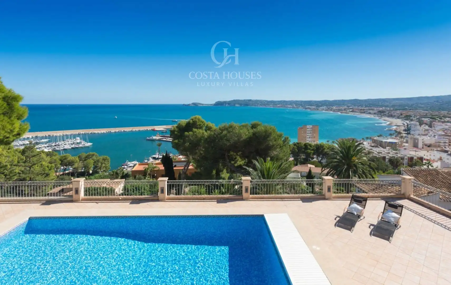 Swimming pool of Houses for sale in Jávea / Xàbia  with Air Conditioner, Private garden and Terrace