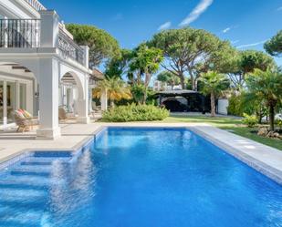 Garden of House or chalet for sale in Marbella  with Air Conditioner, Private garden and Terrace