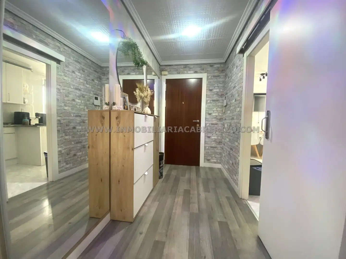 Piso en venta en  Pamplona / Iruña con Calefacción, Parquet y Amueblado