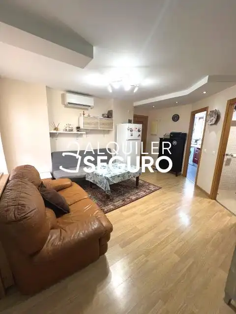Living room of Attic for rent in Aranjuez  with Air Conditioner, Heating and Terrace