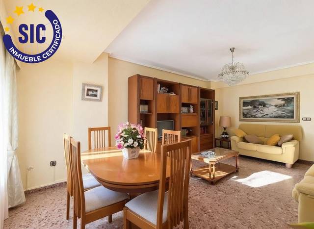 Piso en Venta en  RUGAT en Albors