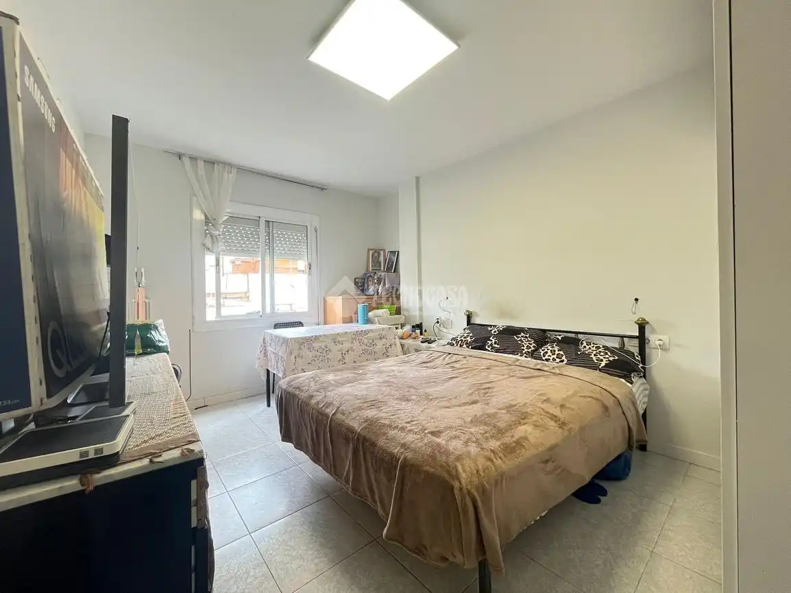 Bedroom of Flat for sale in L'Hospitalet de Llobregat