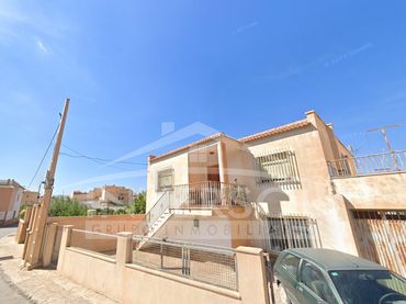 Casa en venta en Calle la Perdiz