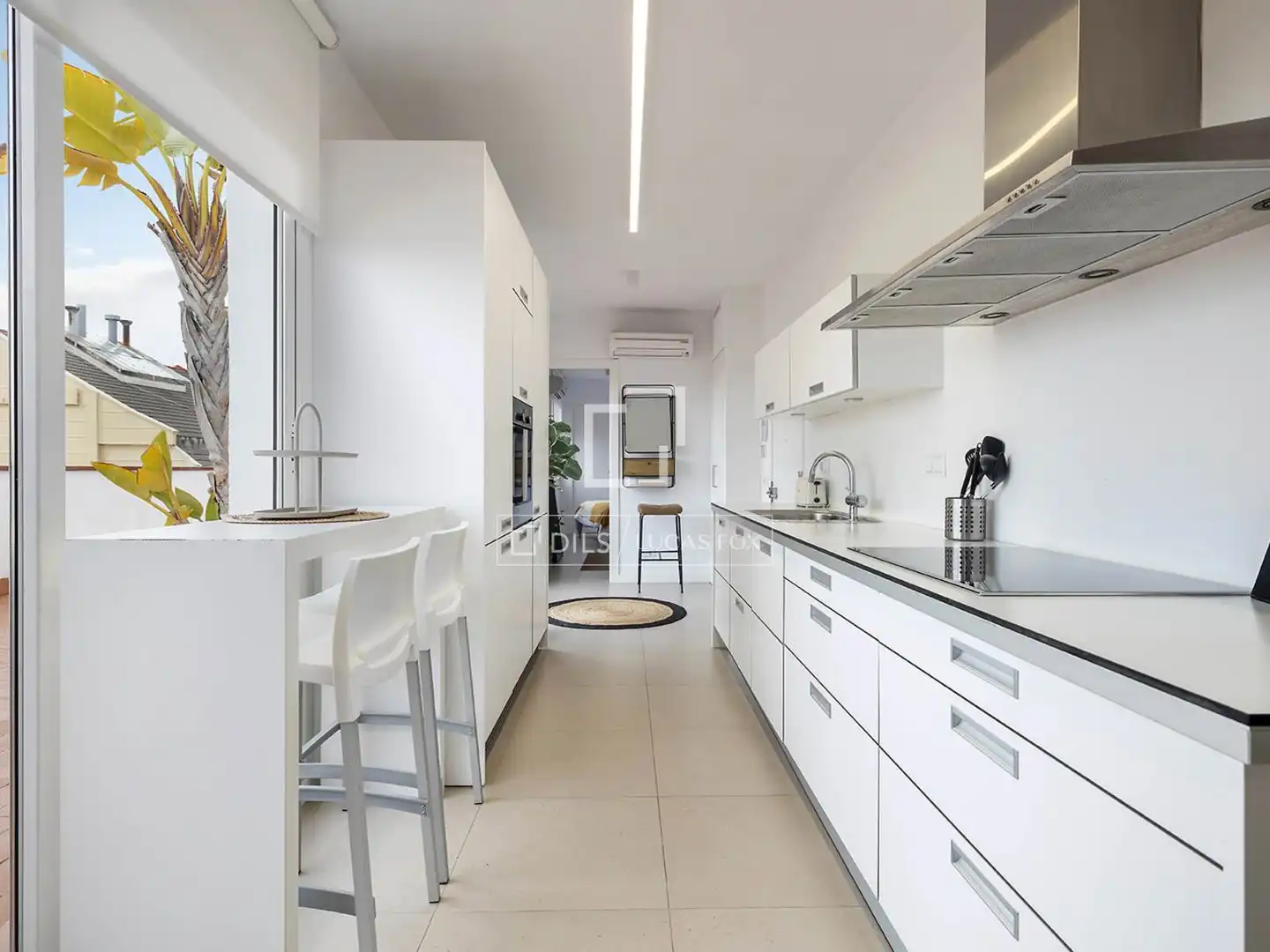 Kitchen of Flat for rent in Barcelona  with Air Conditioner, Heating and Terrace
