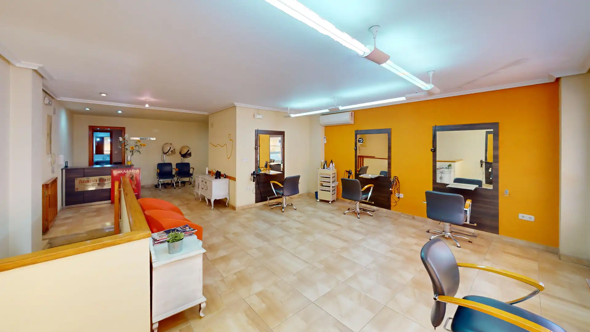 Local en venta en Elche / Elx con Aire acondicionado y Amueblado