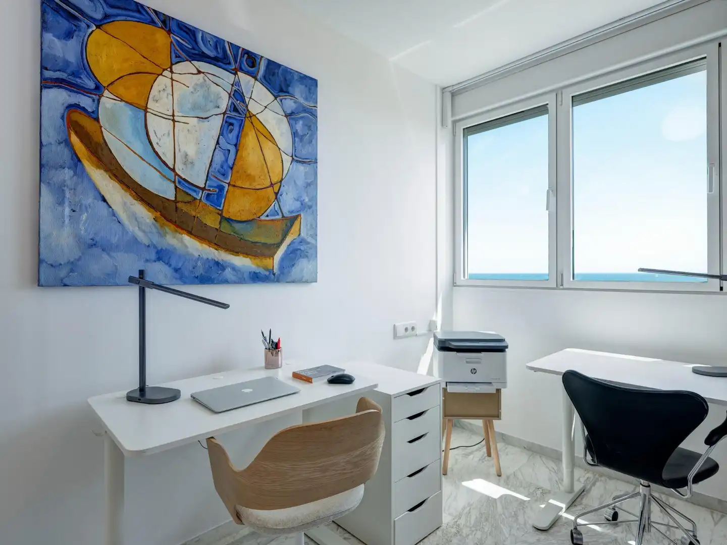 Wohnung zum Verkauf in Barcelona mit Klimaanlage, Heizung und Balkon