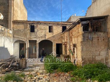Maison mitoyenne avec jardin à vendre à Carrer d'en Muntaner