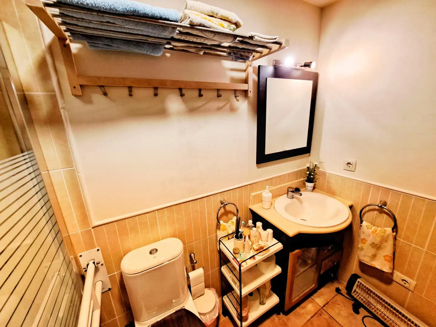 Badezimmer von Wohnungen zum Verkauf in Ayamonte mit Privatgarten, Terrasse und Möbliert