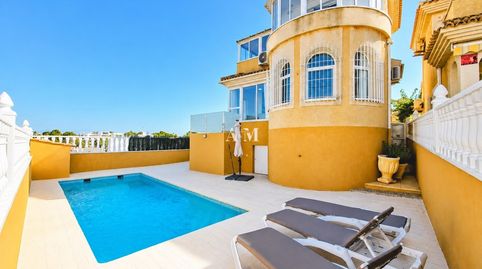 Foto 3 de Casa o chalet de alquiler en Villamartín - Las Filipinas, Orihuela