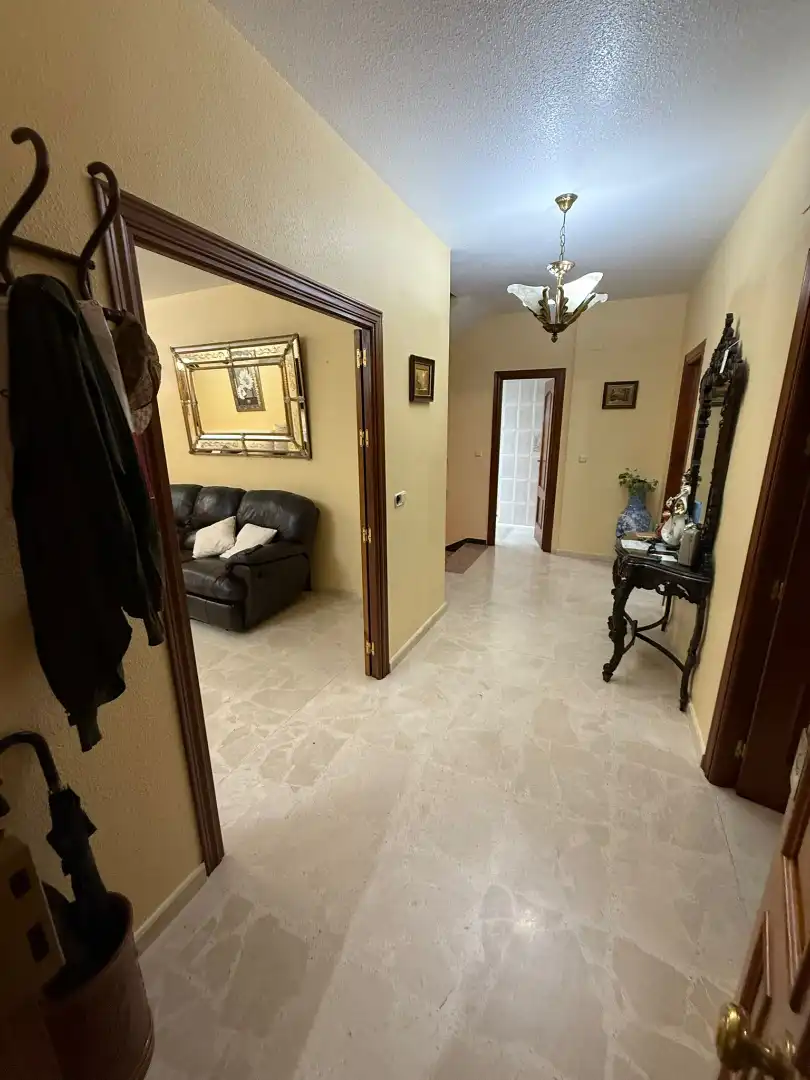 Chalet con terraza en venta en Calle Cisne, imagen 7