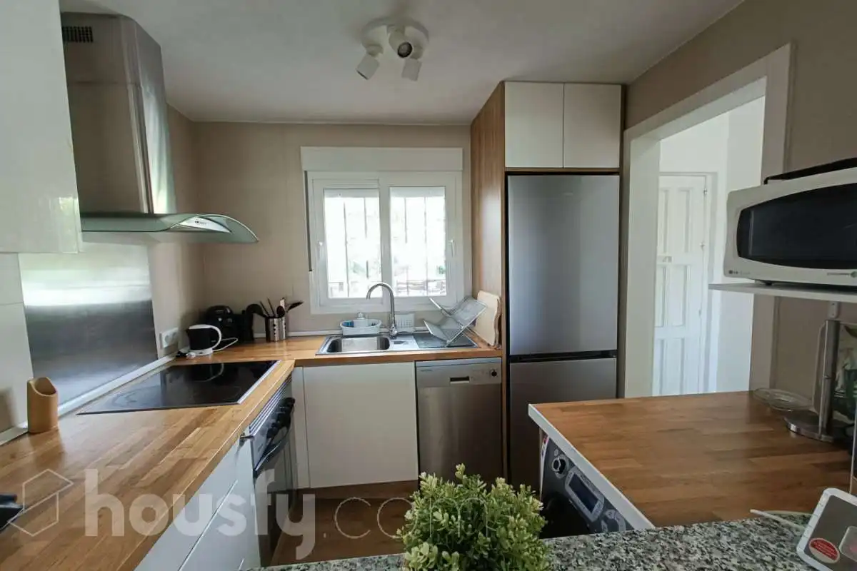 Kitchen of Flat for sale in Benahavís  with Air Conditioner, Heating and Private garden
