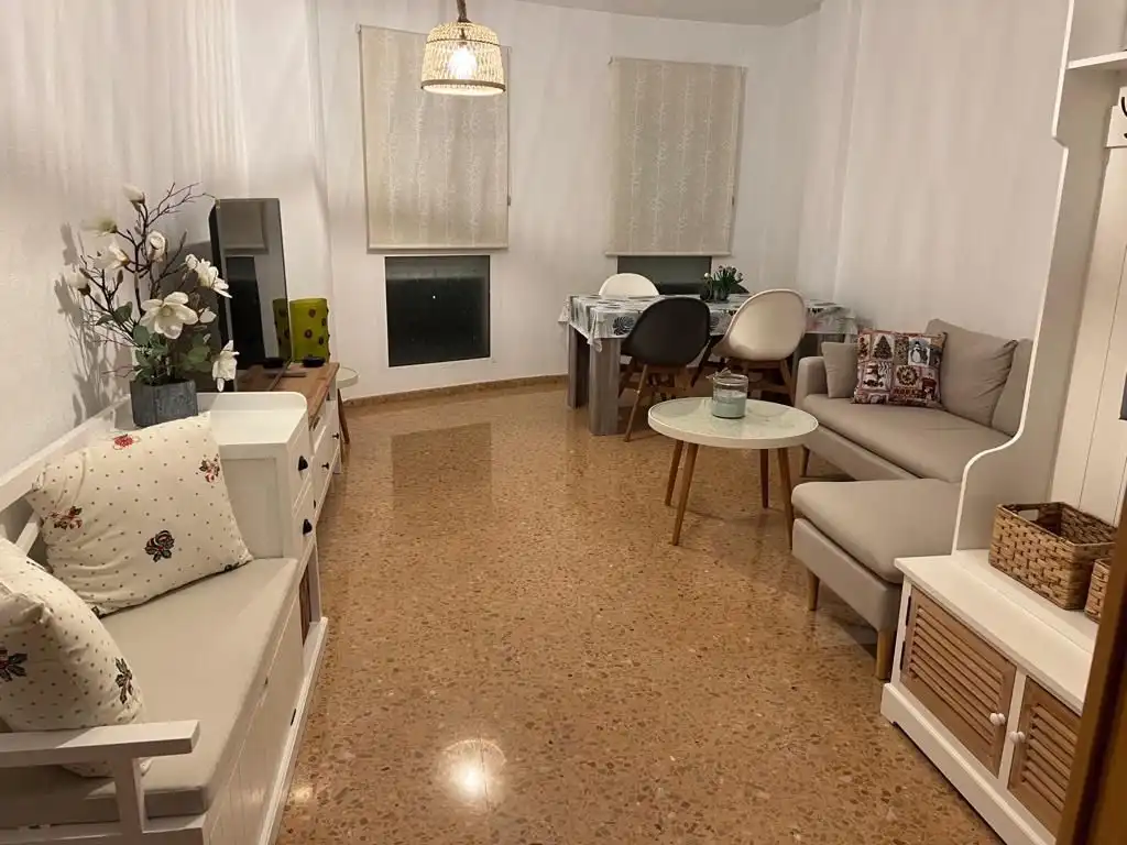 Piso en venta en Piles