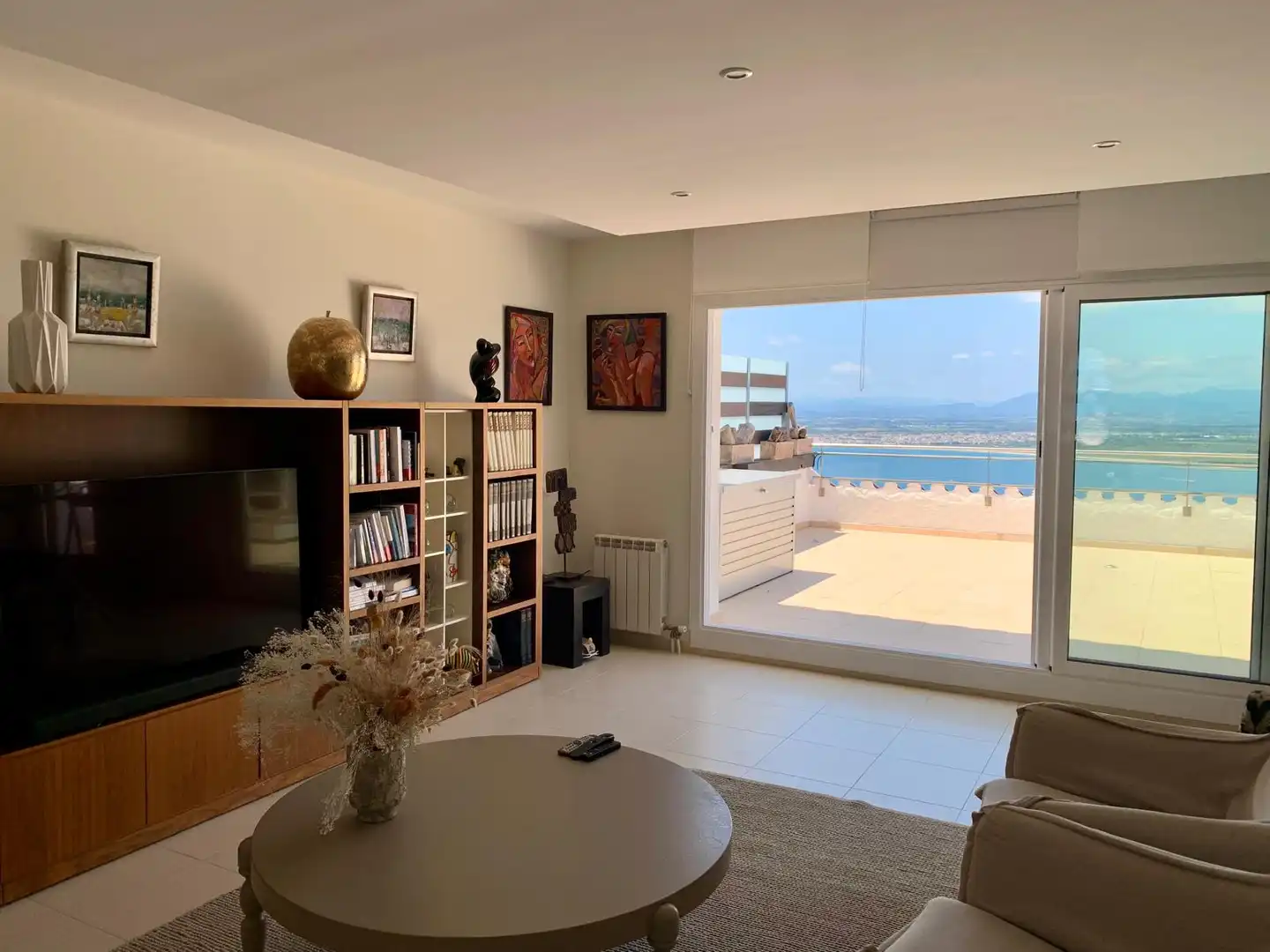 Sala de estar de Dúplex en venta en Roses con Terraza, Piscina y Horno