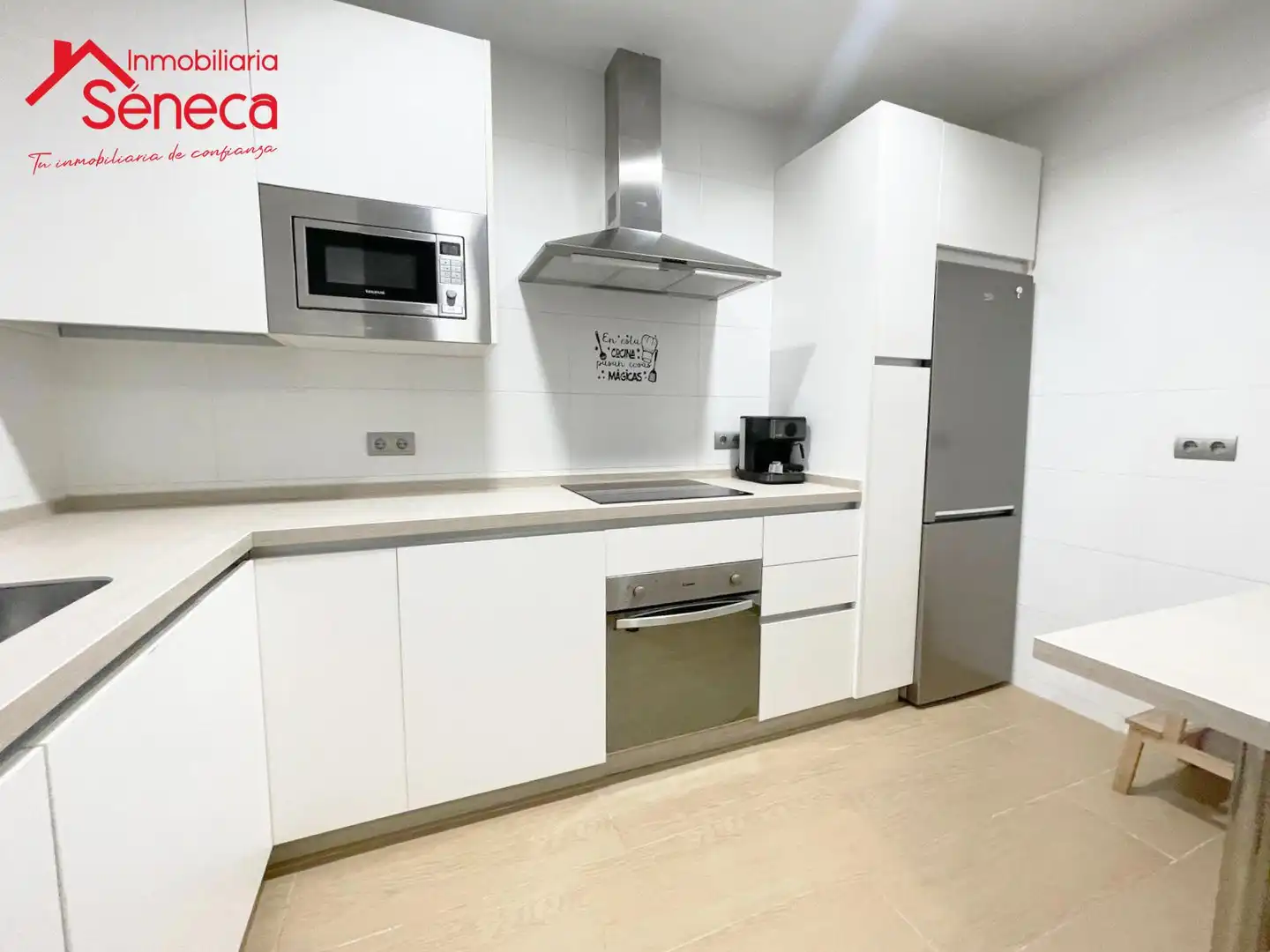 Kitchen of Flat for sale in Córdoba  with Air Conditioner, Heating and Furnished