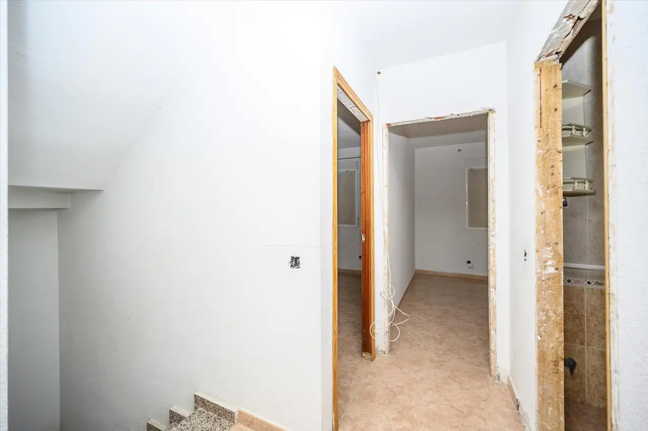 Casa adosada en venta en Almonacid de Toledo con Terraza y Trastero