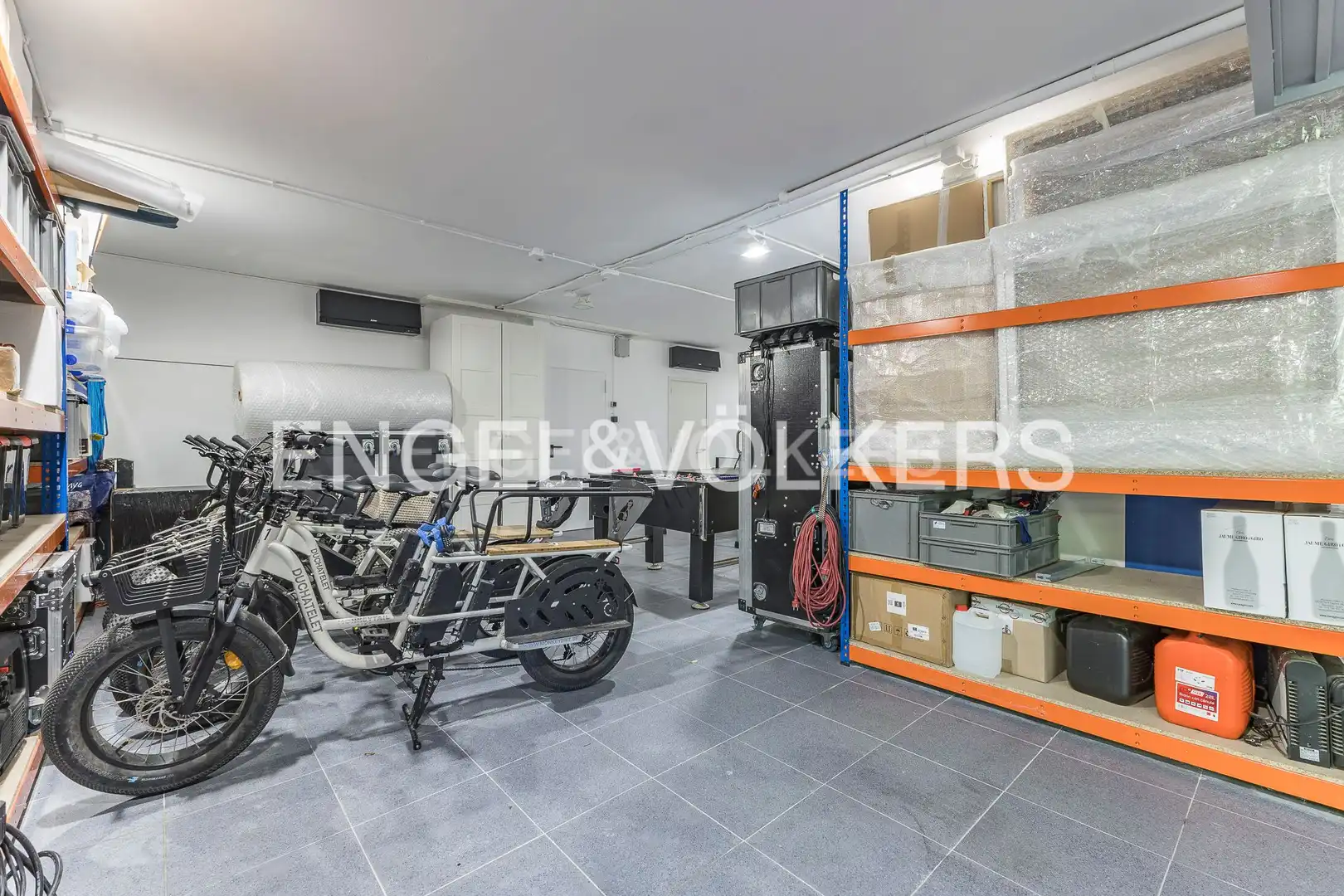 Houses for sale in Castelldefels  with Air Conditioner, Heating and Private garden