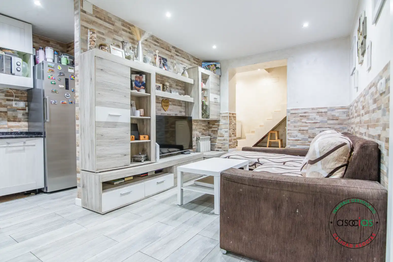 Sala de estar de Casa adosada en venta en Gijón  con Calefacción, Jardín privado y Parquet