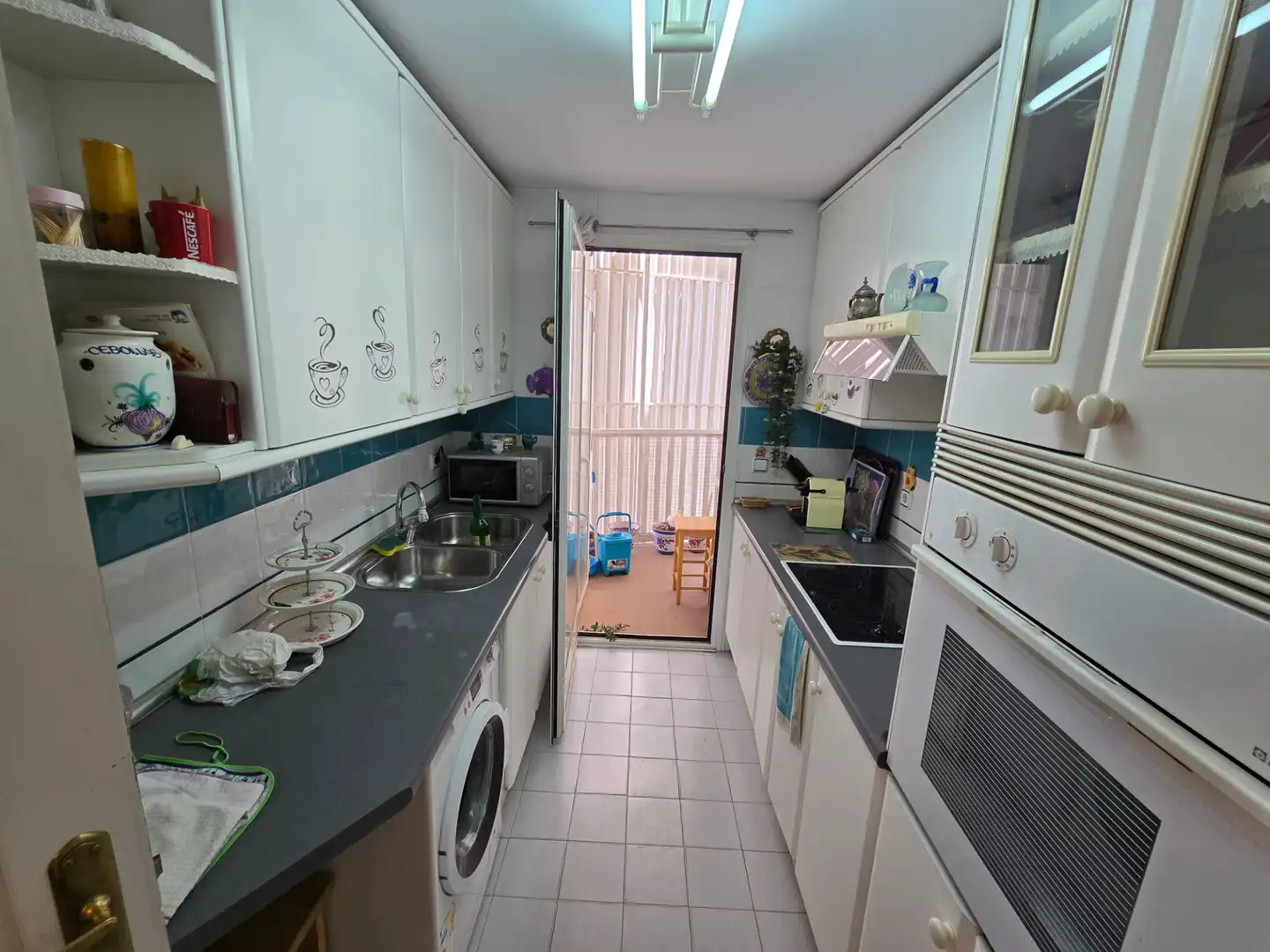 Cocina de Piso en venta en Madrid con Aire acondicionado, Terraza y Piscina