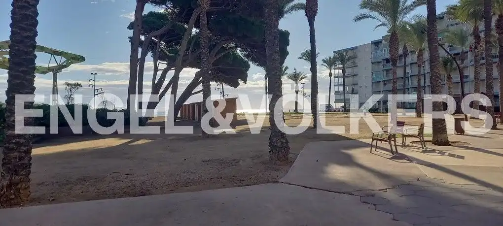 Aparcament de Local en venda en Vila-seca amb Aire condicionat i Calefacció