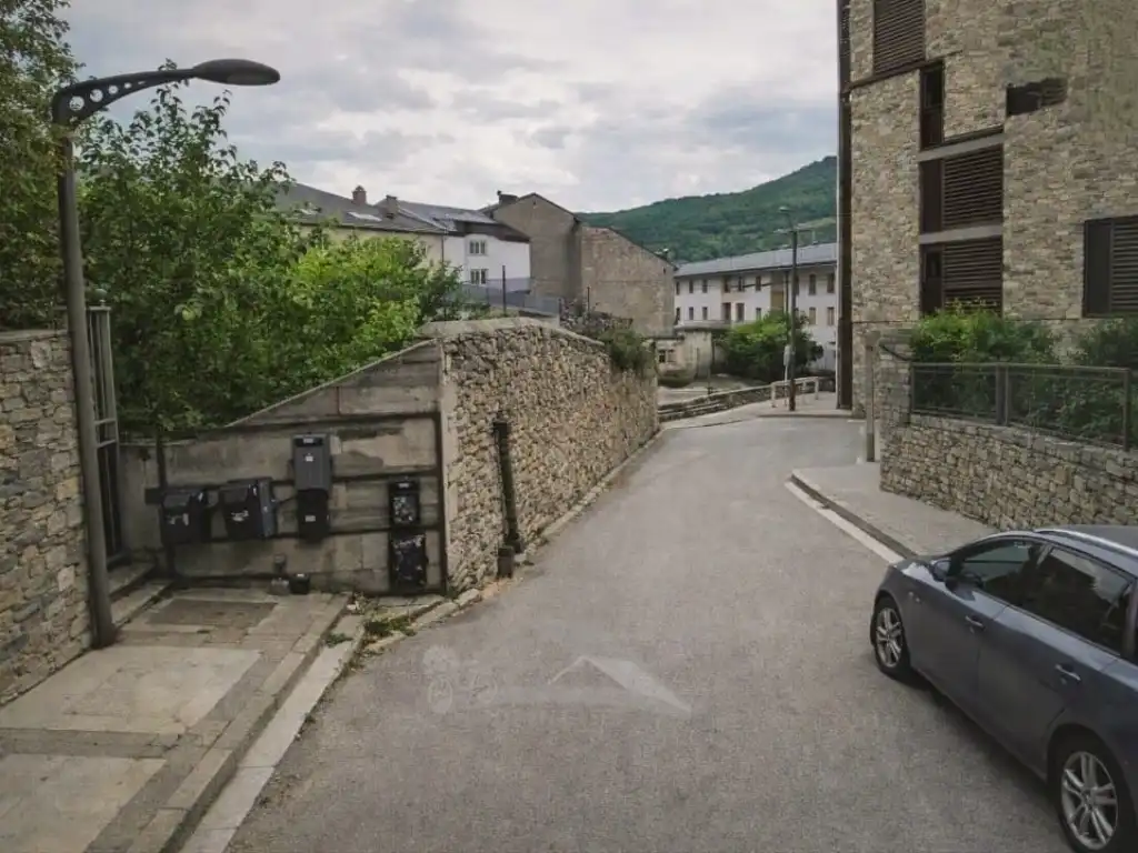 Aparcament de Residencial en venda en Sort